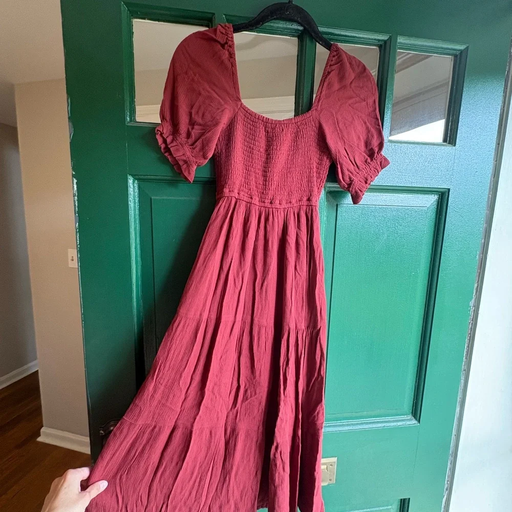 Abercrombie & Fitch Burgundy Puff Sleeve Smocked Midi Dress